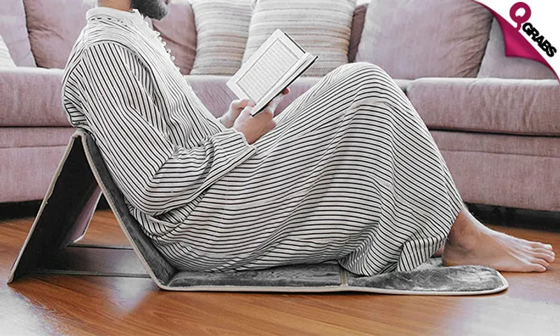 Foldable Prayer Mat with Back Support!